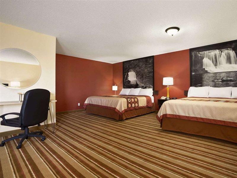 Hotel Super 8 By Wyndham Mattoon Extérieur photo