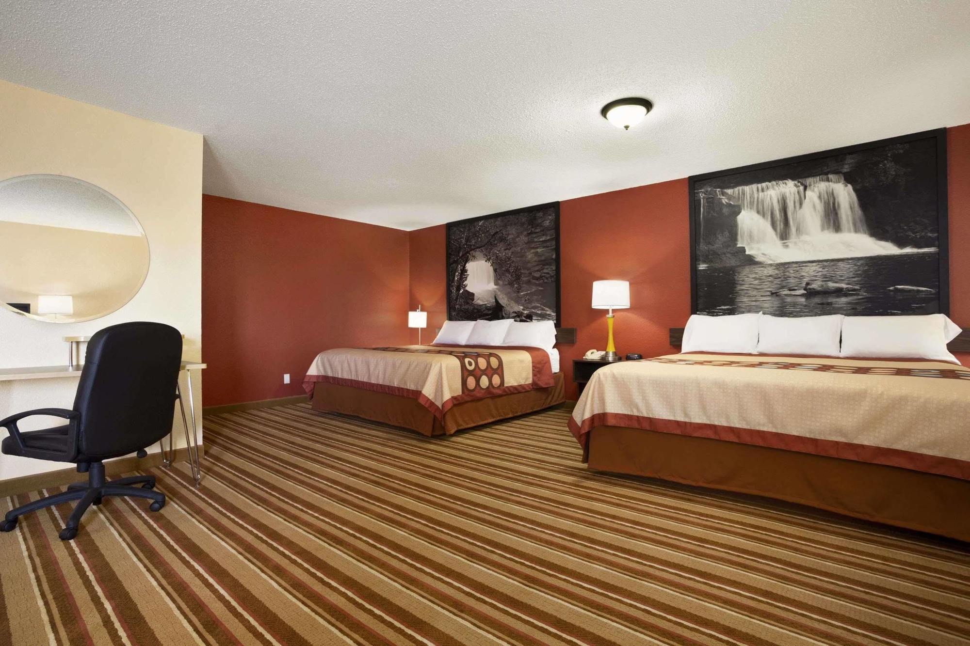 Hotel Super 8 By Wyndham Mattoon Extérieur photo
